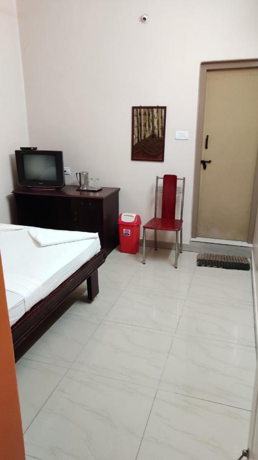 Sibi Lodge Coimbatore Eksteriør billede