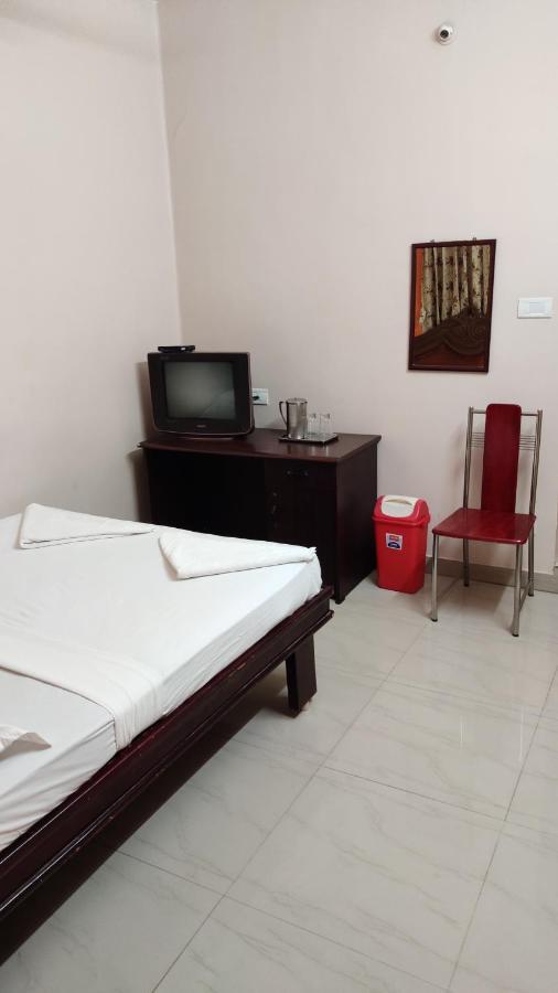 Sibi Lodge Coimbatore Eksteriør billede