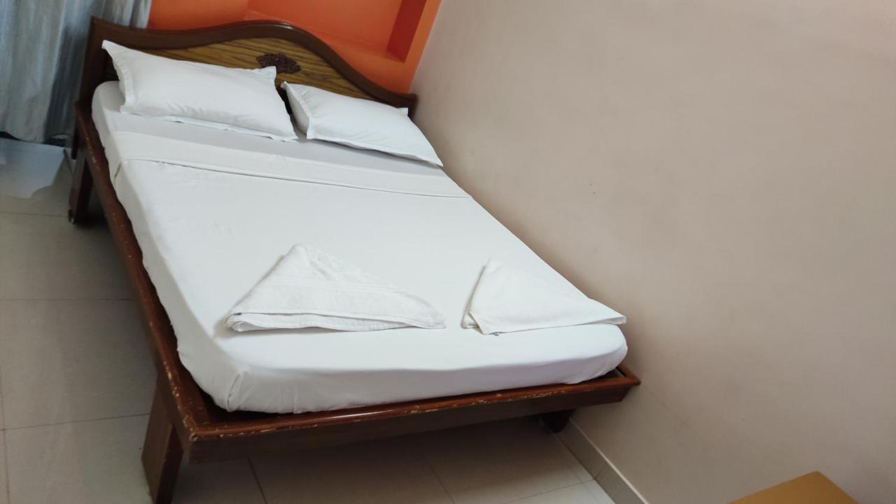 Sibi Lodge Coimbatore Eksteriør billede