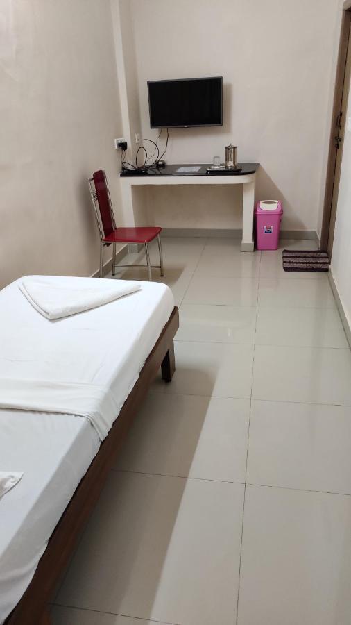 Sibi Lodge Coimbatore Eksteriør billede