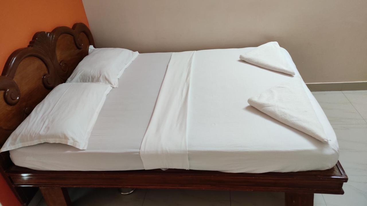 Sibi Lodge Coimbatore Eksteriør billede
