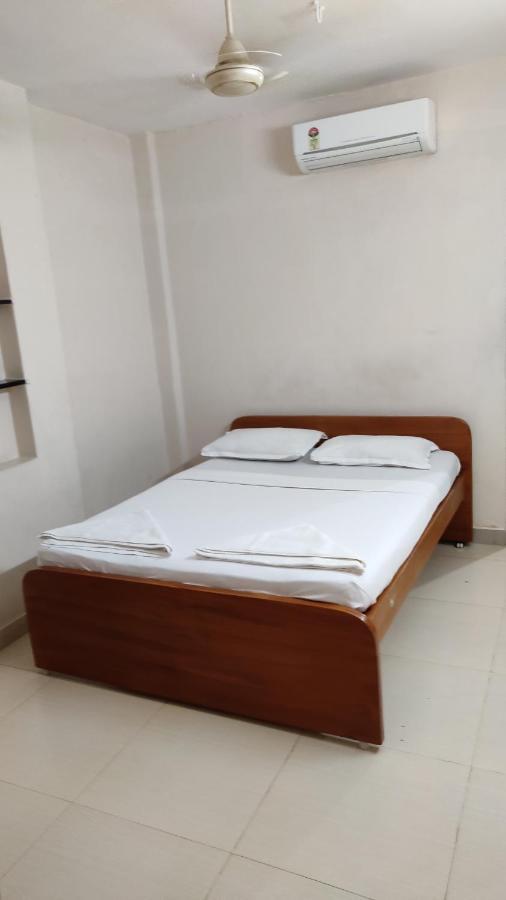 Sibi Lodge Coimbatore Eksteriør billede